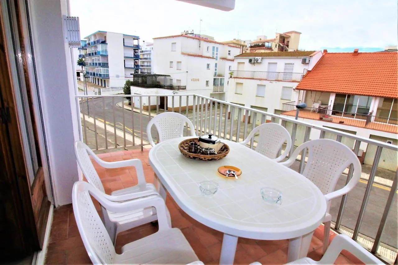 Global Immo 3347 La Solana Apartment Roses Spain